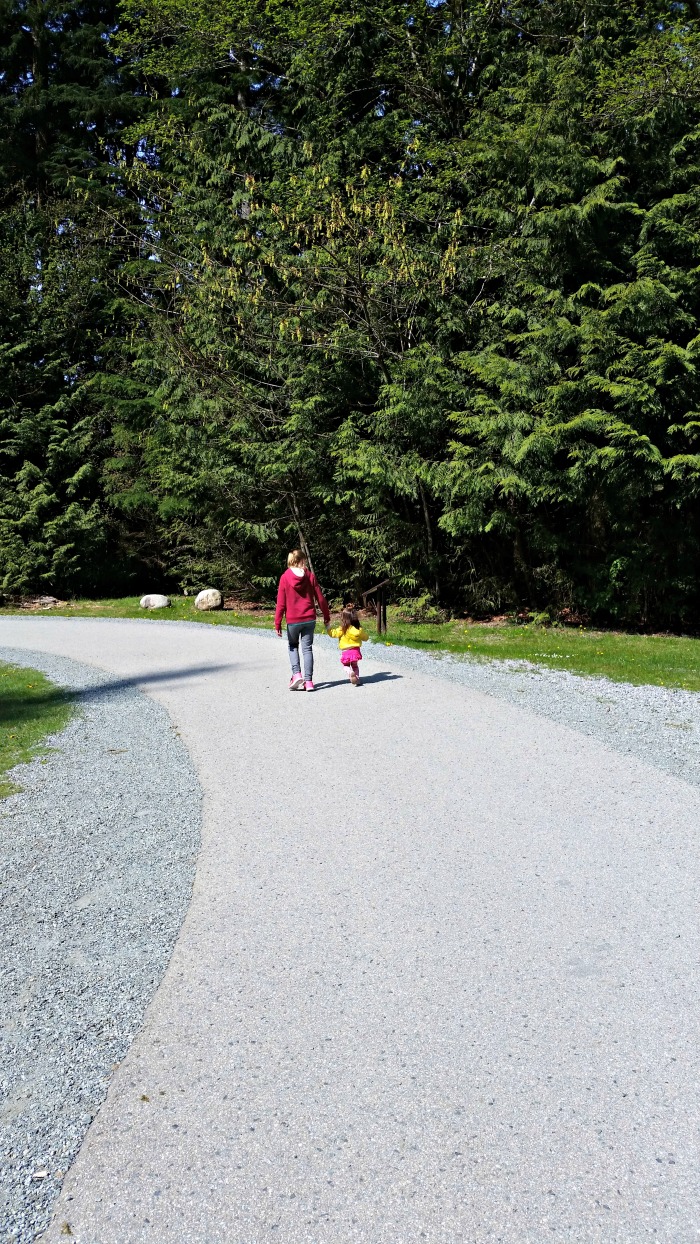 Two girls on the trail at Shannon Falls