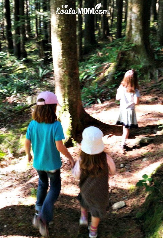 Three girls hiking the Stave Dam Interpretation Trail