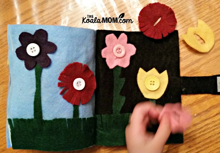 Quiet book flowers page