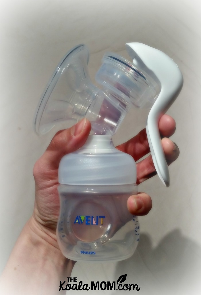 Ready to pump with the Philps Avent Manual Breast Pump!
