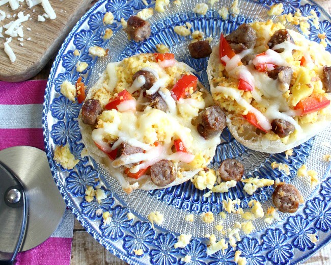 Mini Breakfast Pizza Recipe