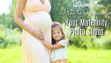 How to Prepare for Your Maternity Photo Shoot (like this mom posing in a pretty peach dress with her daughter in a matching outfit!)