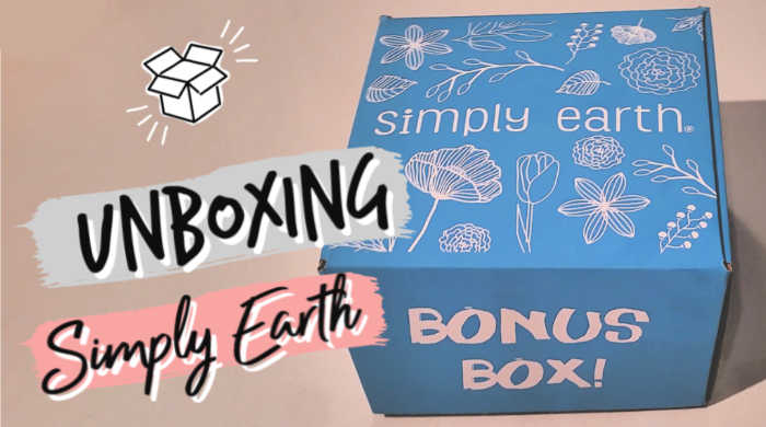 Unboxing my November Simply Earth subscription box and Big Bonus Box.
