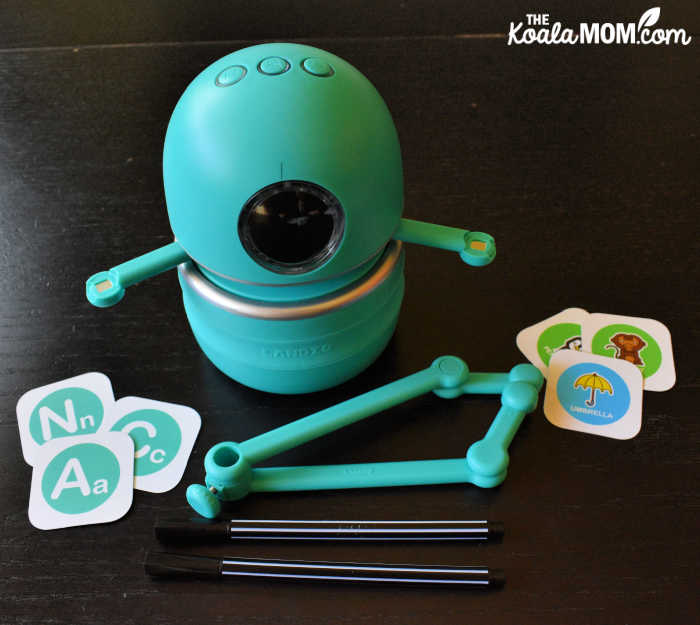 Quincy the Robot Artist Educational Toy Review - Ottawa Mommy Club